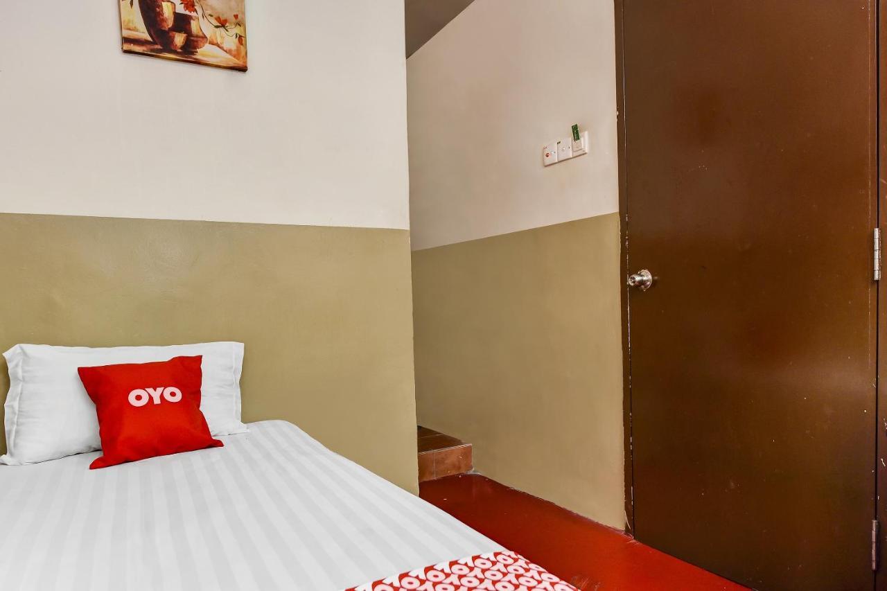 Hotel Bintang Каджанг Экстерьер фото