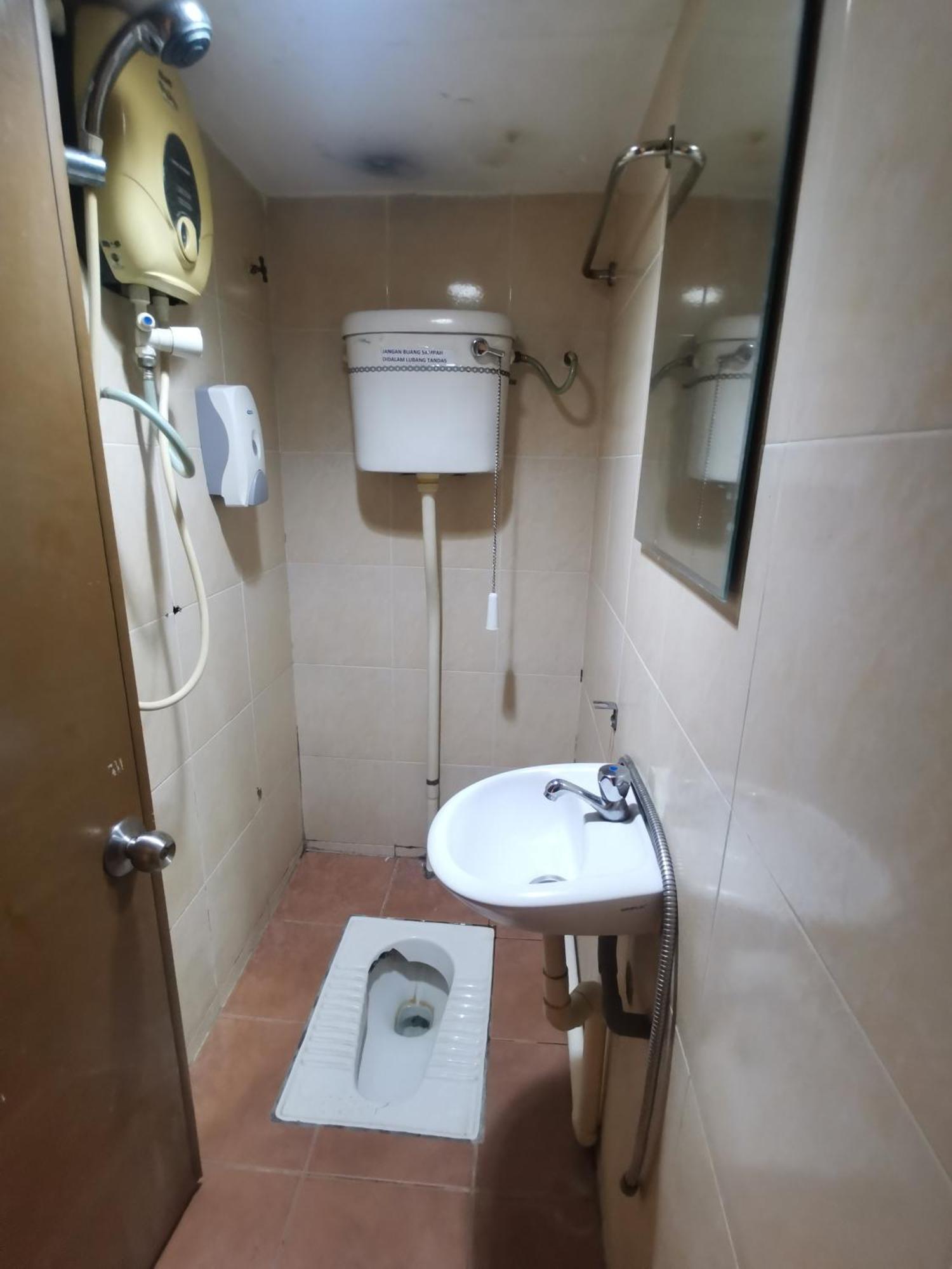 Hotel Bintang Каджанг Экстерьер фото